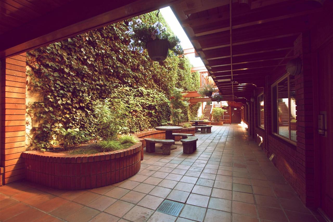 Paul'S Motor Inn Victoria Dış mekan fotoğraf